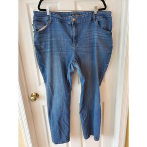 Lee Women's Jeans Size 22W Relaxed Straight Leg Mid‎ Rise Blue Stretch Denim